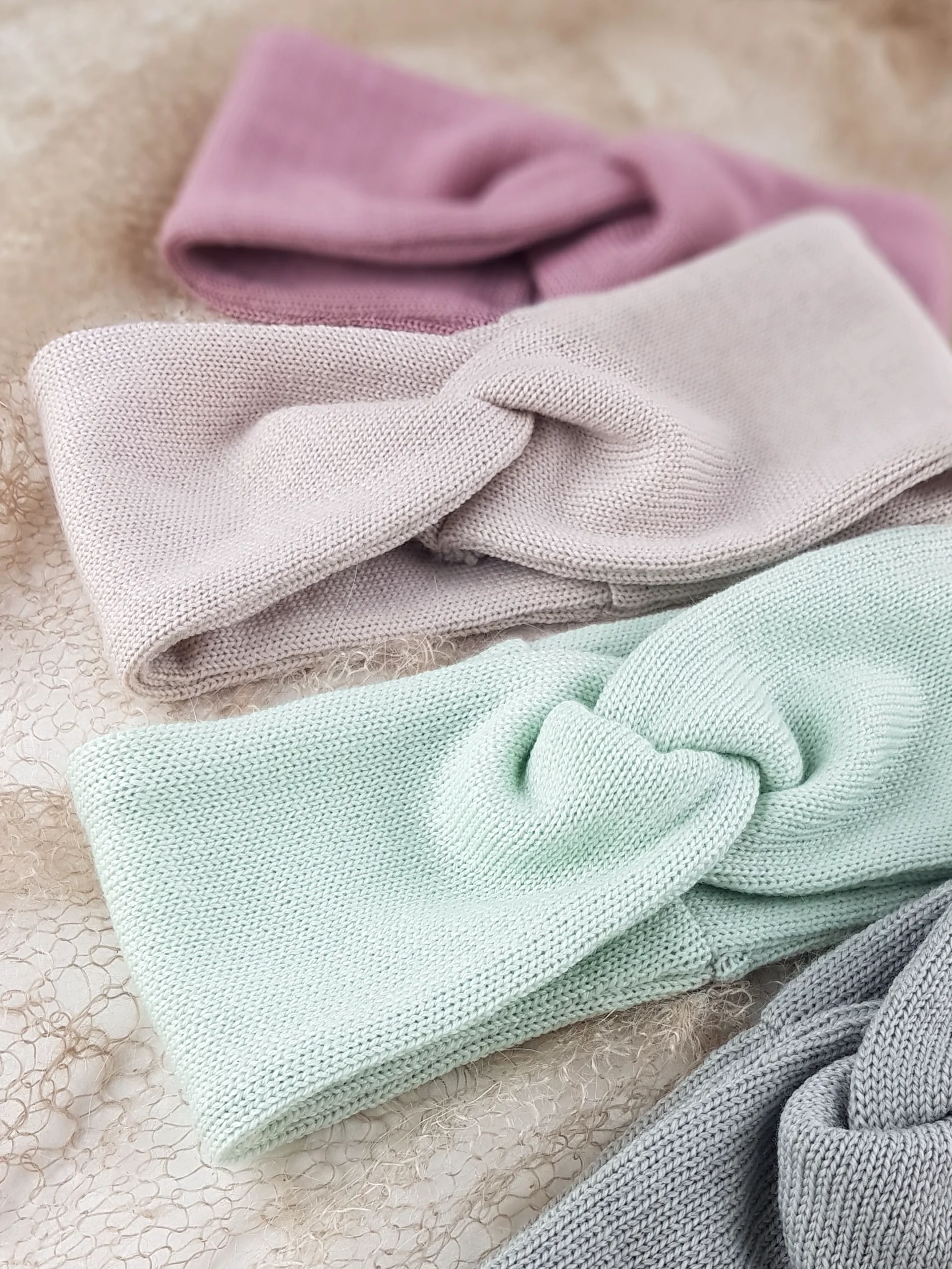 20231025_151041 Merino wool headband SAGE - Image 3