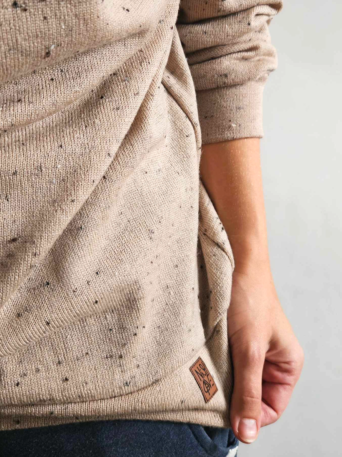 model gabi jednolity1 Merino wool sweater "Gabi" - choose color! - Image 4