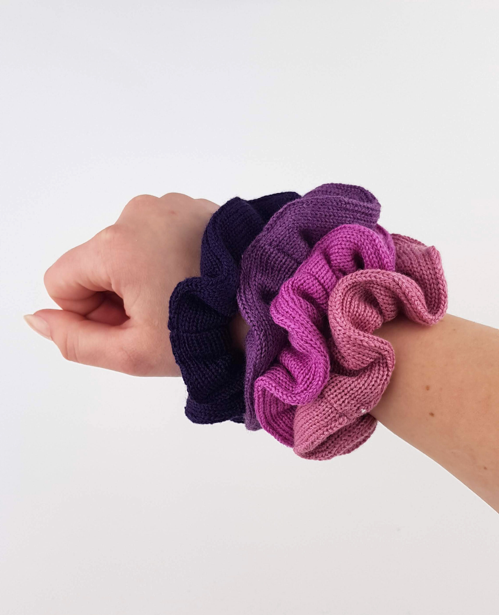 20210506_095304 Scrunchie - frotka do włosów z wełny merino - obrazek 2