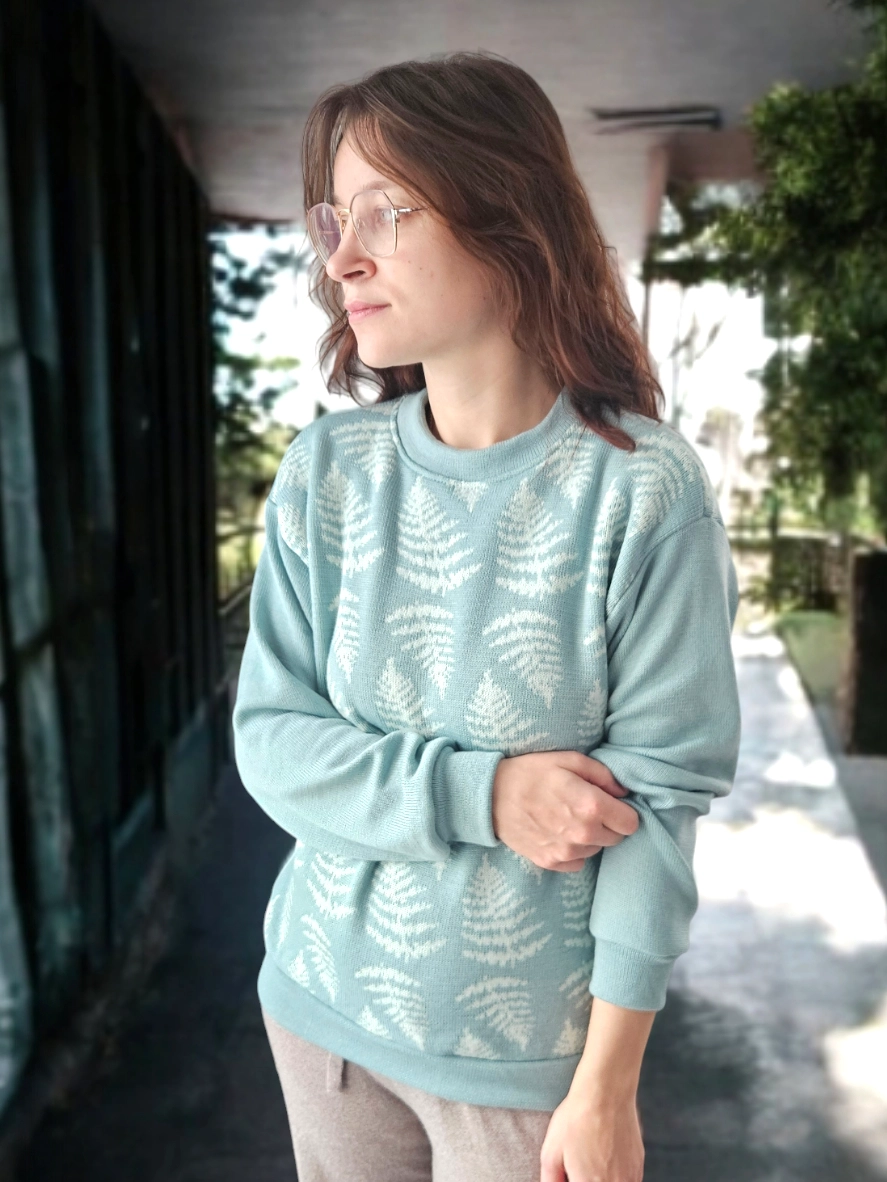 gabi paprotki 2 Sweter "Gabi" z wełny merino - WZÓR ŻAKARDOWY - na wymiar - obrazek 4